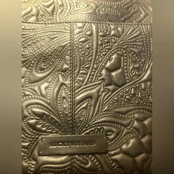 NWT Lucky Brand large black embossed large 100% leather crossbody shoulder purse - Picture 2 of 6